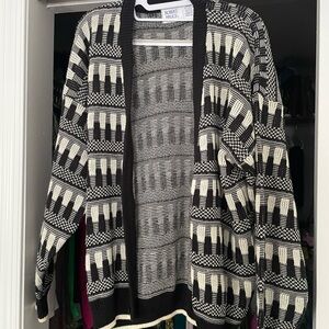 Vintage Robert Bruce Black and Cream Cardigan